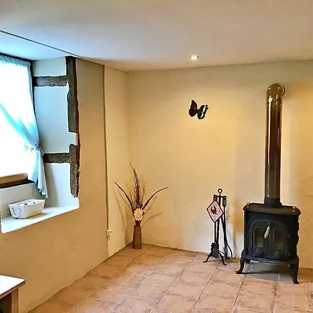 Les Verges Gites Ferienhaus