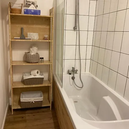 Les Vergnes Countryside Getaway With Pool Exideuil-sur-Vienne