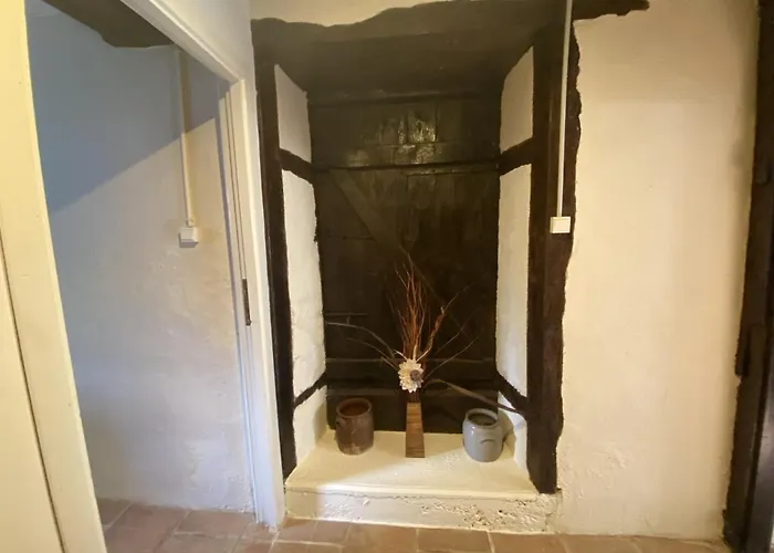 Semesterbostad Les Vergnes Countryside Getaway With Pool