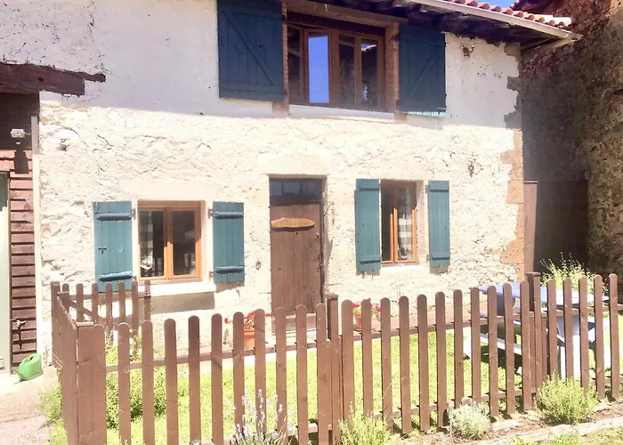 Les Vergnes Countryside Getaway With Pool Semesterbostad *