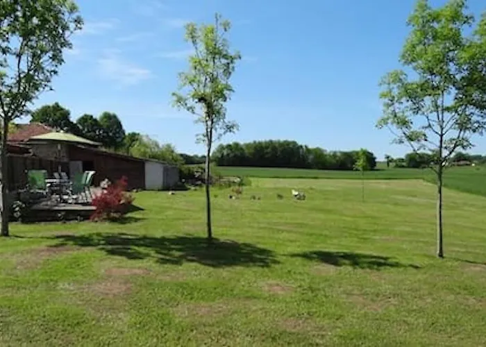 Les Vergnes Countryside Getaway With Pool Exideuil-sur-Vienne