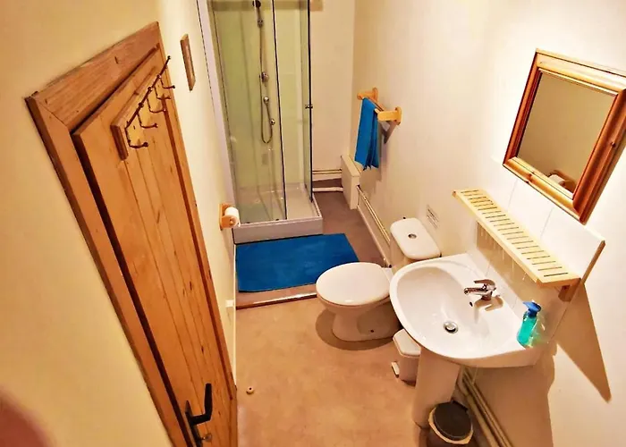 Semesterbostad Les Vergnes Countryside Getaway With Pool *