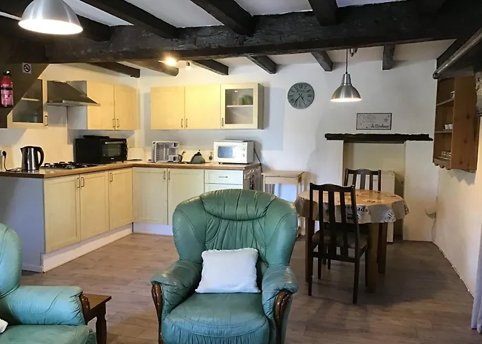 Les Vergnes Countryside Getaway With Pool Exideuil-sur-Vienne