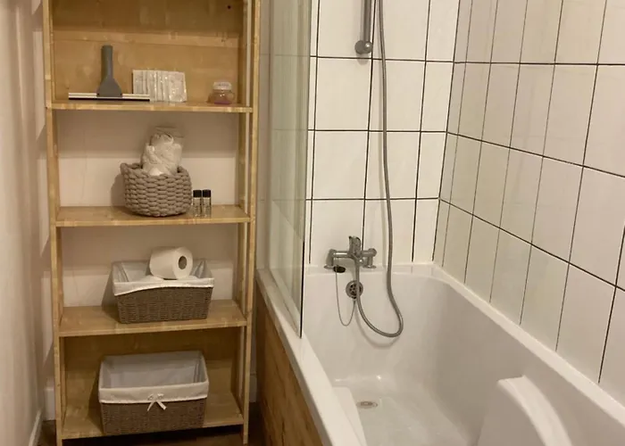 Les Vergnes Countryside Getaway With Pool Exideuil-sur-Vienne