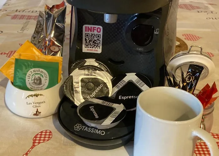 Semesterbostad Les Vergnes Countryside Getaway With Pool *